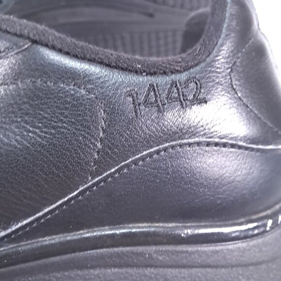 New Balance 1442 Walking Shoes Women 11 D Black Leather Sneakers WW1442BS - Picture 15 of 16